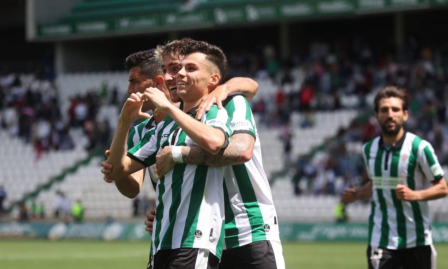 Las mejores jugadas del Córdoba CF-Las Palmas, en imágenes