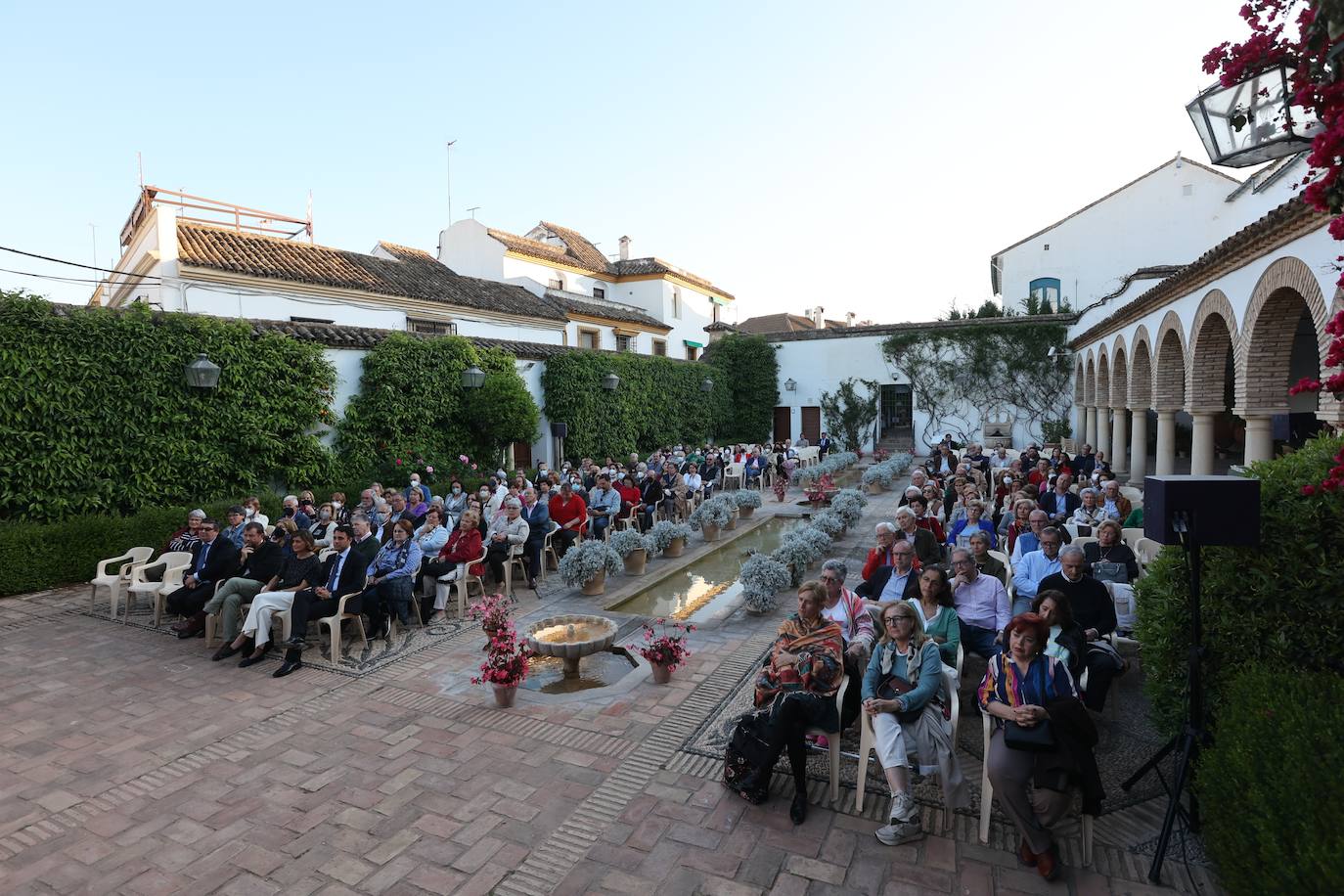 Isabel San Sebastián en el ciclo de novela histórica de Córdoba, en imágenes