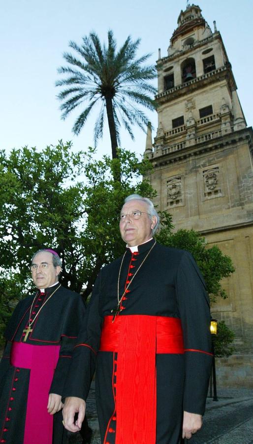 En el Patio de los Naranjos, en 2004