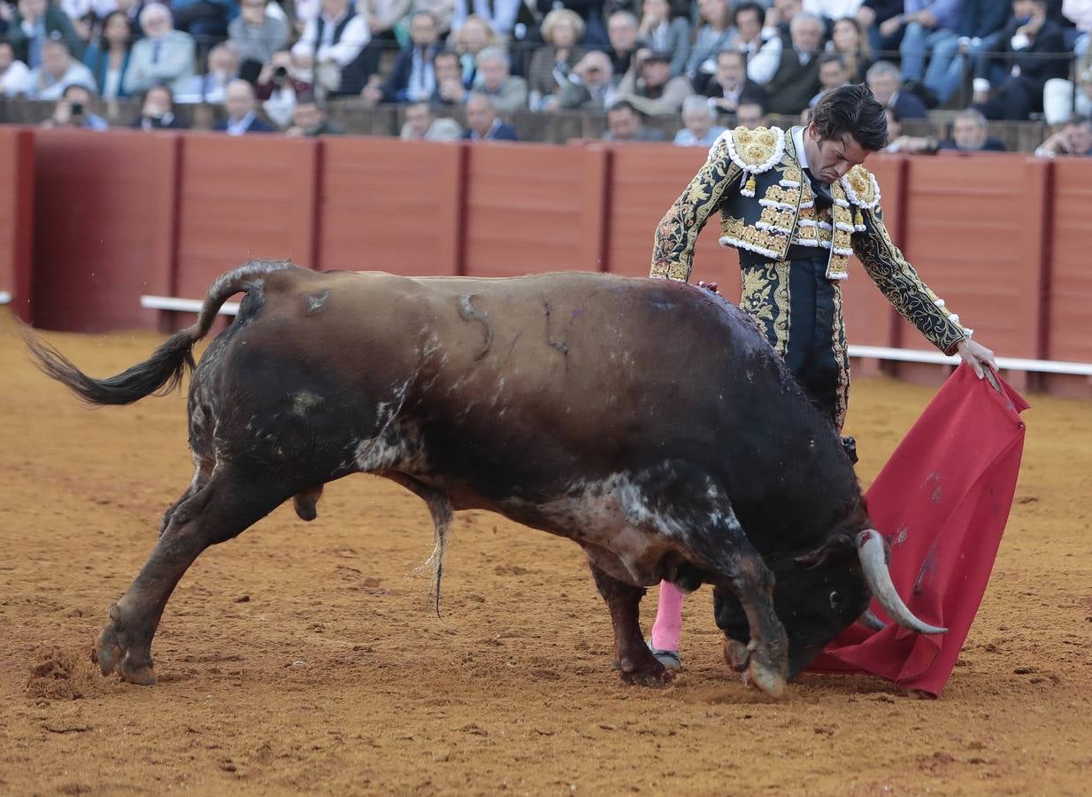 Primera corrida del ciclo continuado de 2022 en la plaza de toros de Sevilla. RAÚL DOBLADO