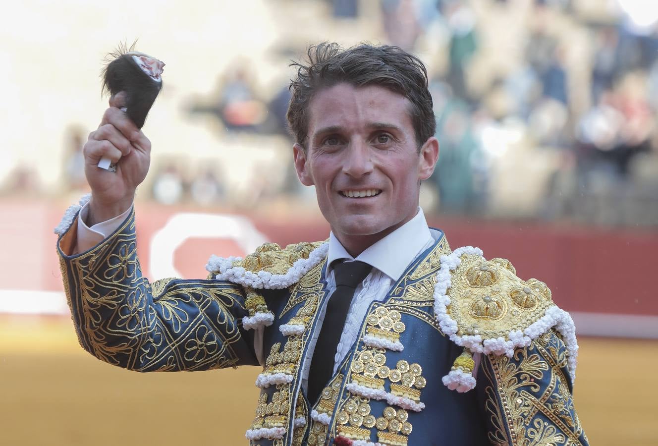 Primera corrida del ciclo continuado de 2022 en la plaza de toros de Sevilla. RAÚL DOBLADO