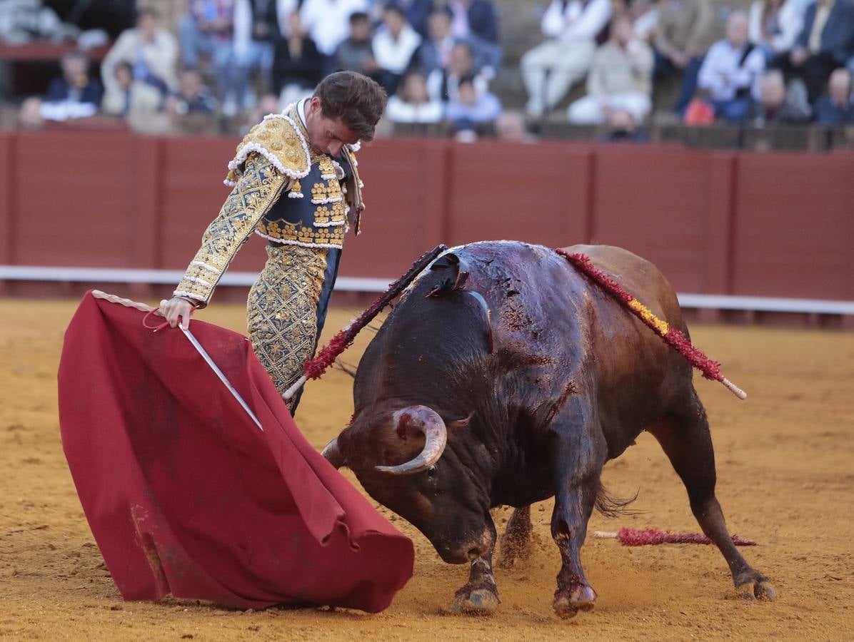 Primera corrida del ciclo continuado de 2022 en la plaza de toros de Sevilla. RAÚL DOBLADO