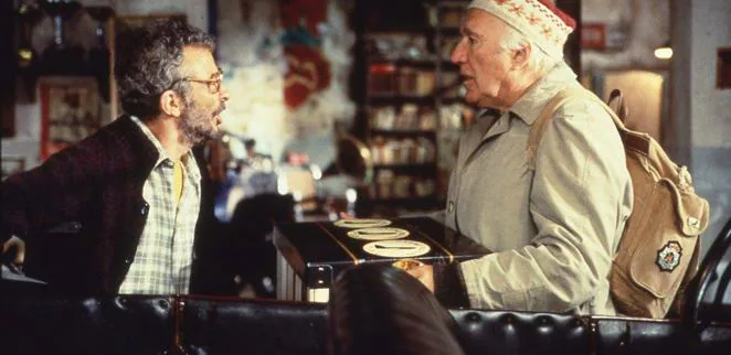 Boronat en 'París-Tombuctú' (1999). Juan Diego (izq.) también trabajó con Luis García Berlanga. Aquí comparte escena con el protagonista de la película, Michel Piccoli.
