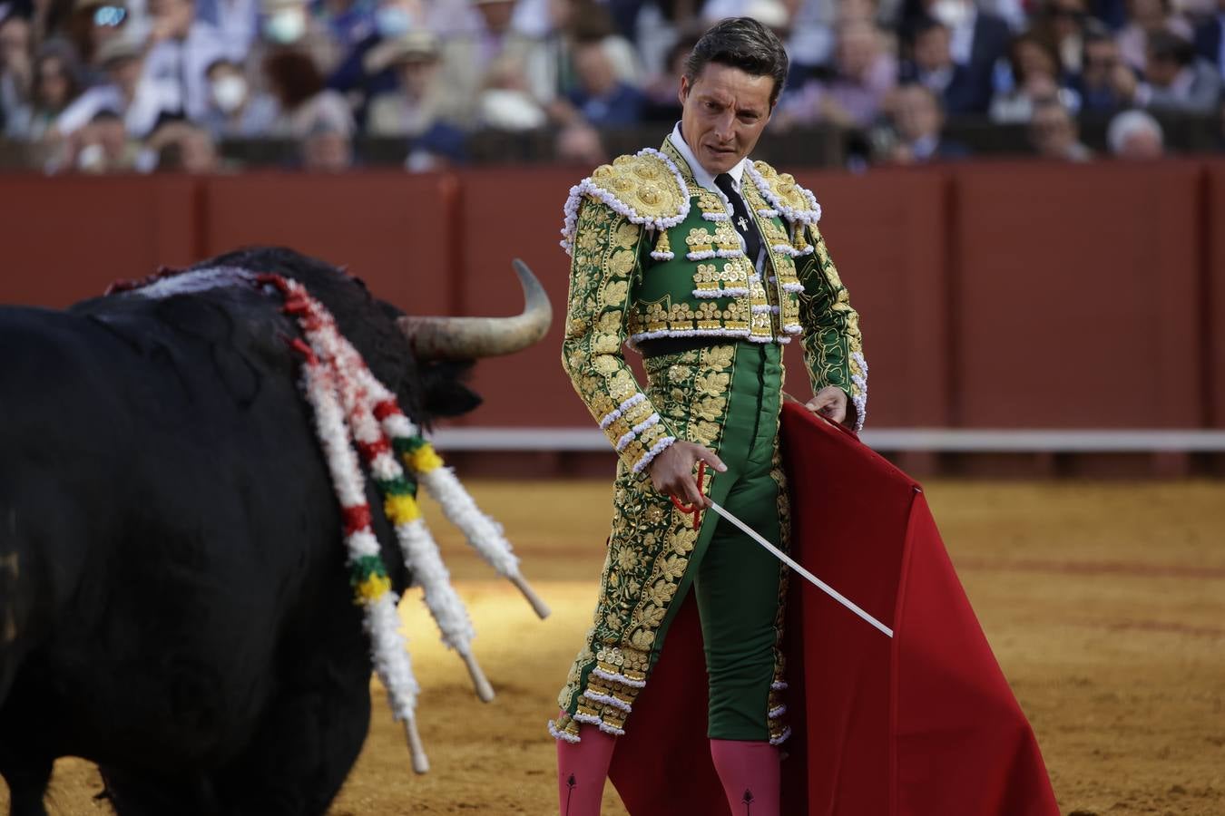 Corrida de Morante, Urdiales y Manzanares en la plaza de toros de Sevilla en 2022. JUAN FLORES