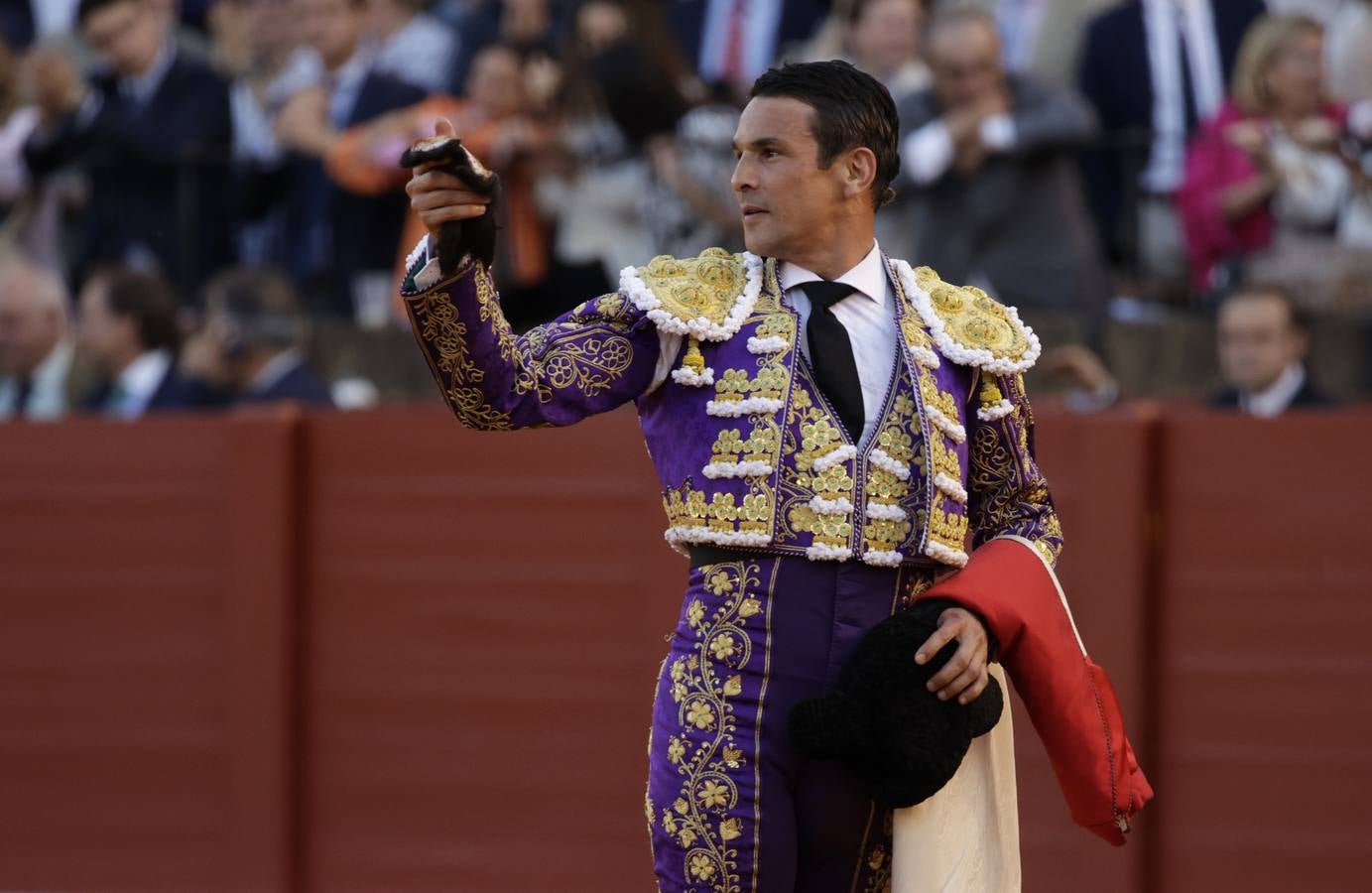 Corrida de Morante, Urdiales y Manzanares en la plaza de toros de Sevilla en 2022. JUAN FLORES