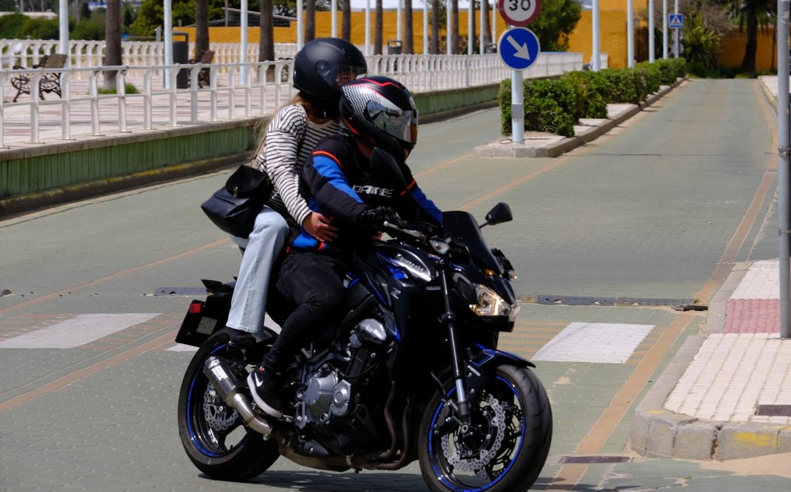 Fotos: Gran ambiente en El Puerto para dar la bienvenida al Gran Premio de Motociclismo