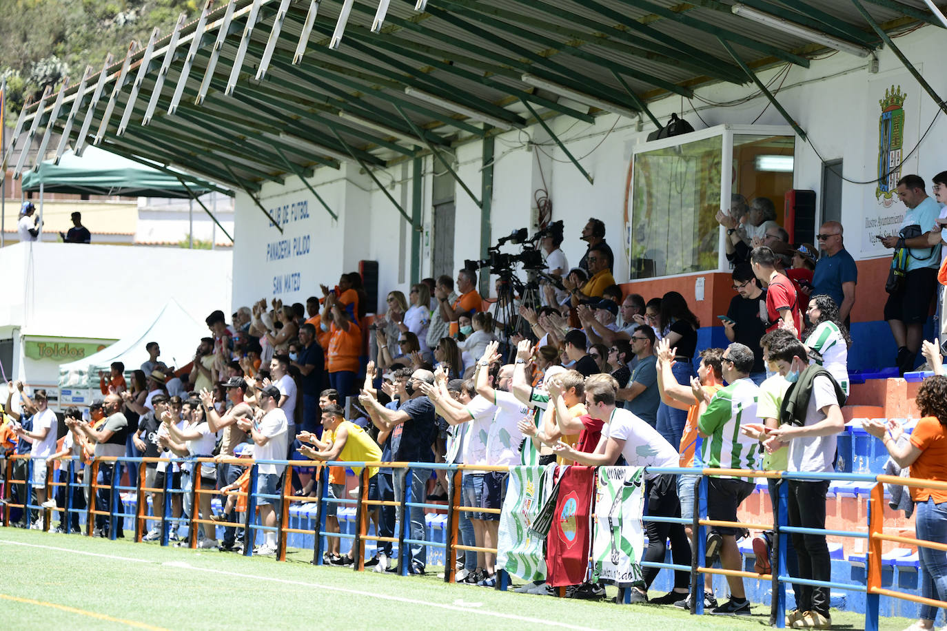 Las brillantes imágenes del Panadería Pulido - Córdoba CF