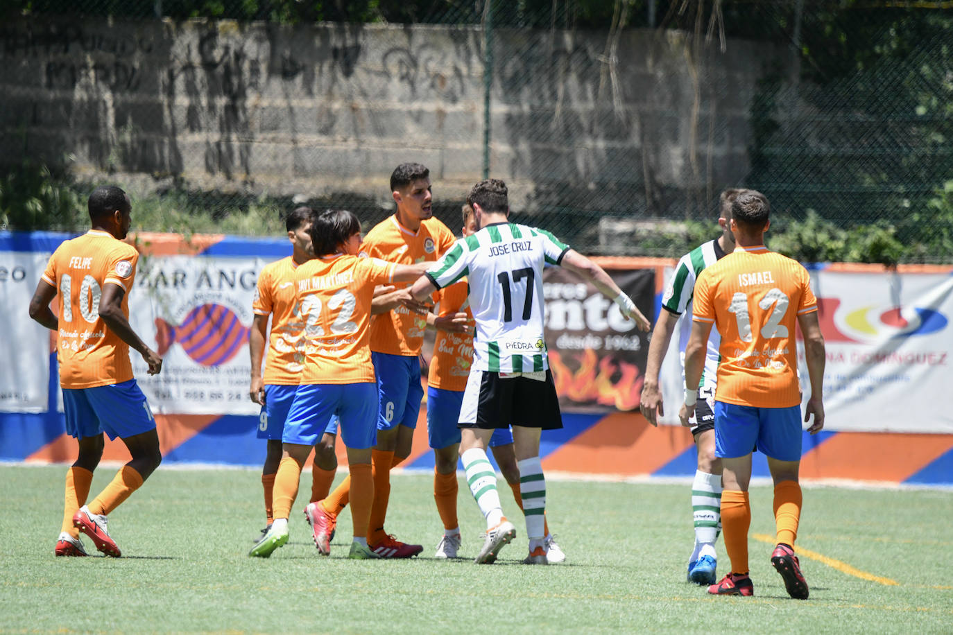 Las brillantes imágenes del Panadería Pulido - Córdoba CF