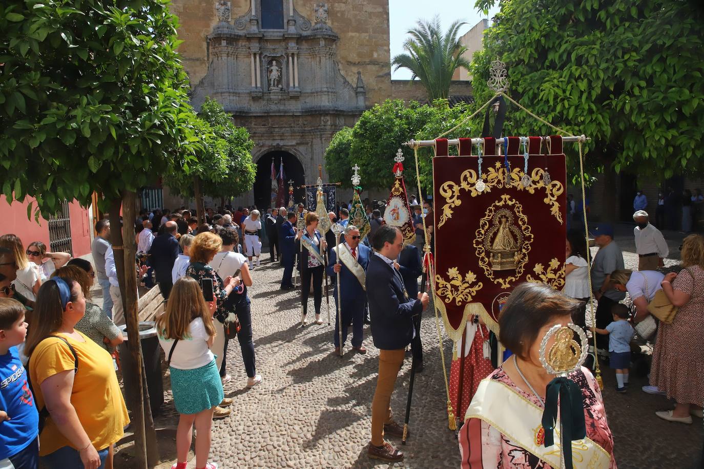 La procesión de la Virgen de la Cabeza en Córdoba, en imágenes