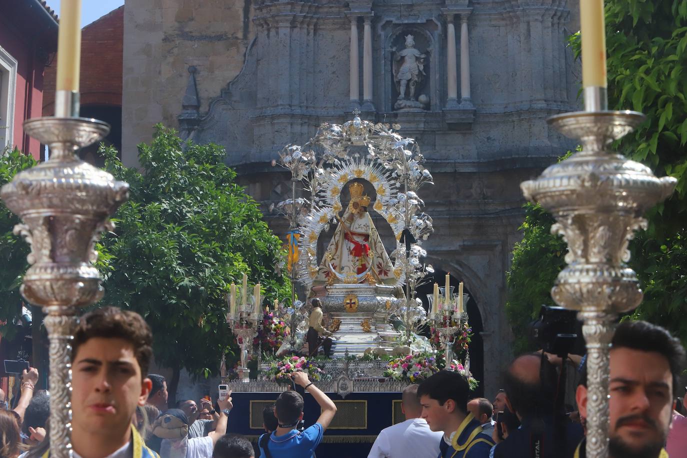 La procesión de la Virgen de la Cabeza en Córdoba, en imágenes