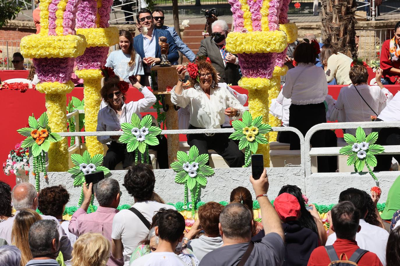 La espectacular Batalla de las Flores de Córdoba 2022, en imágenes