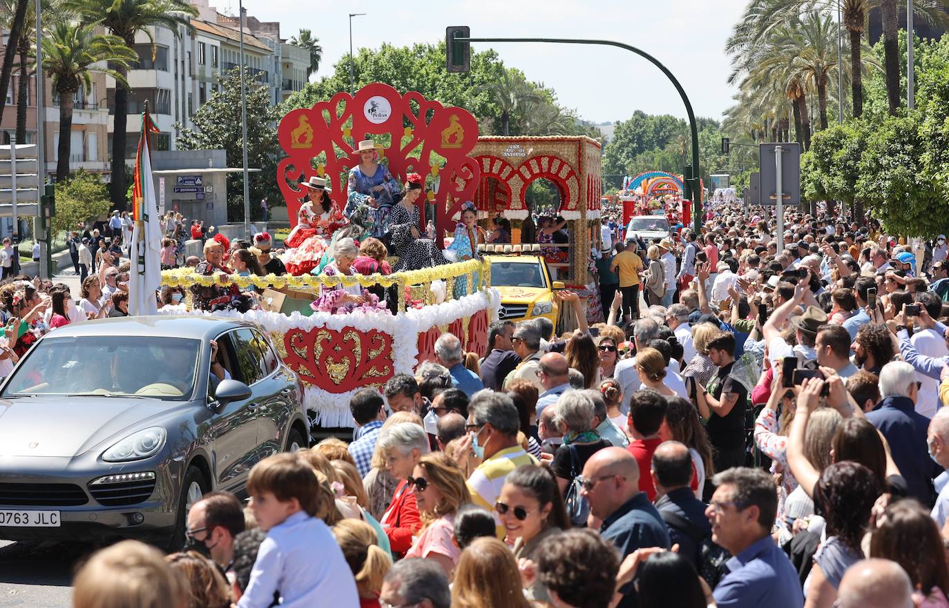 La espectacular Batalla de las Flores de Córdoba 2022, en imágenes