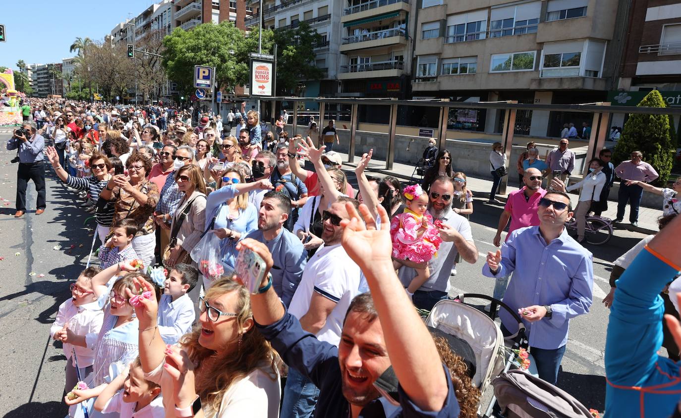 La espectacular Batalla de las Flores de Córdoba 2022, en imágenes