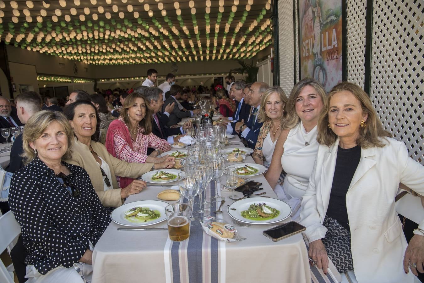 Marta Medina, Miriam Fedriani, Miriam Barón, Inmaculada Vázquez, Maribel Pascual-Terrats y Gracia Mora. ROCÍO RUZ