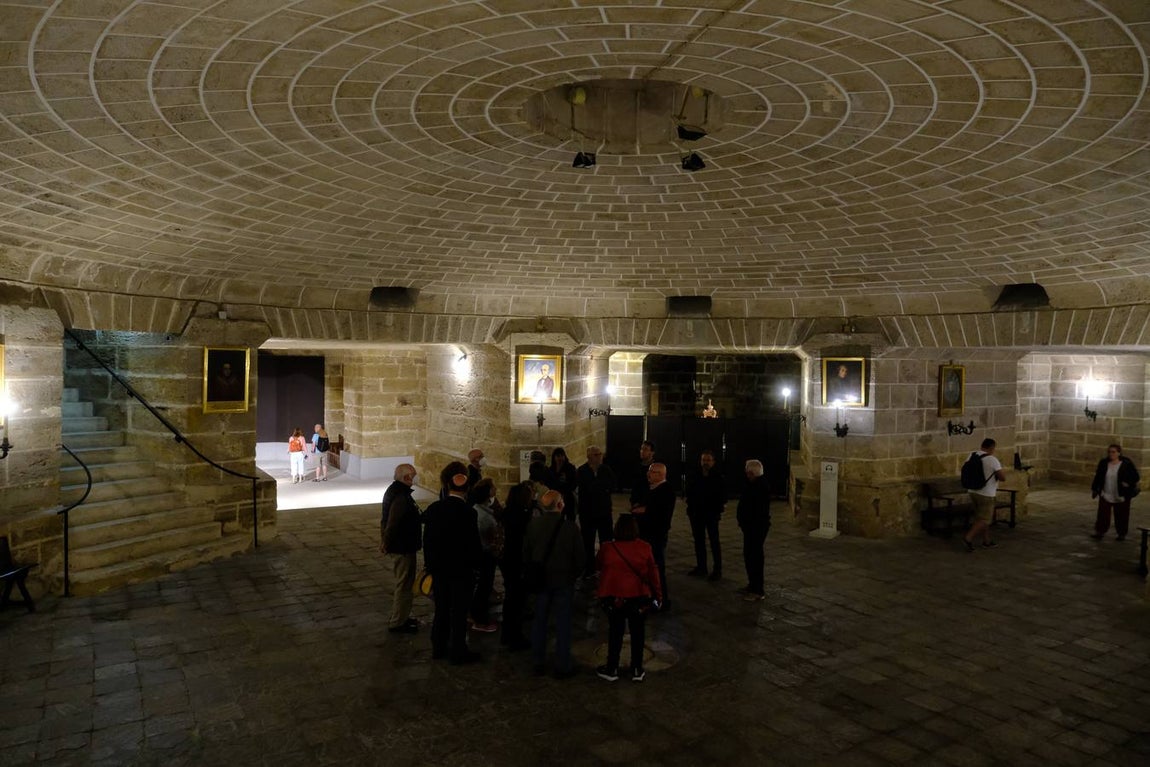 Fotos: Visitas guiadas a la Catedral de Cádiz