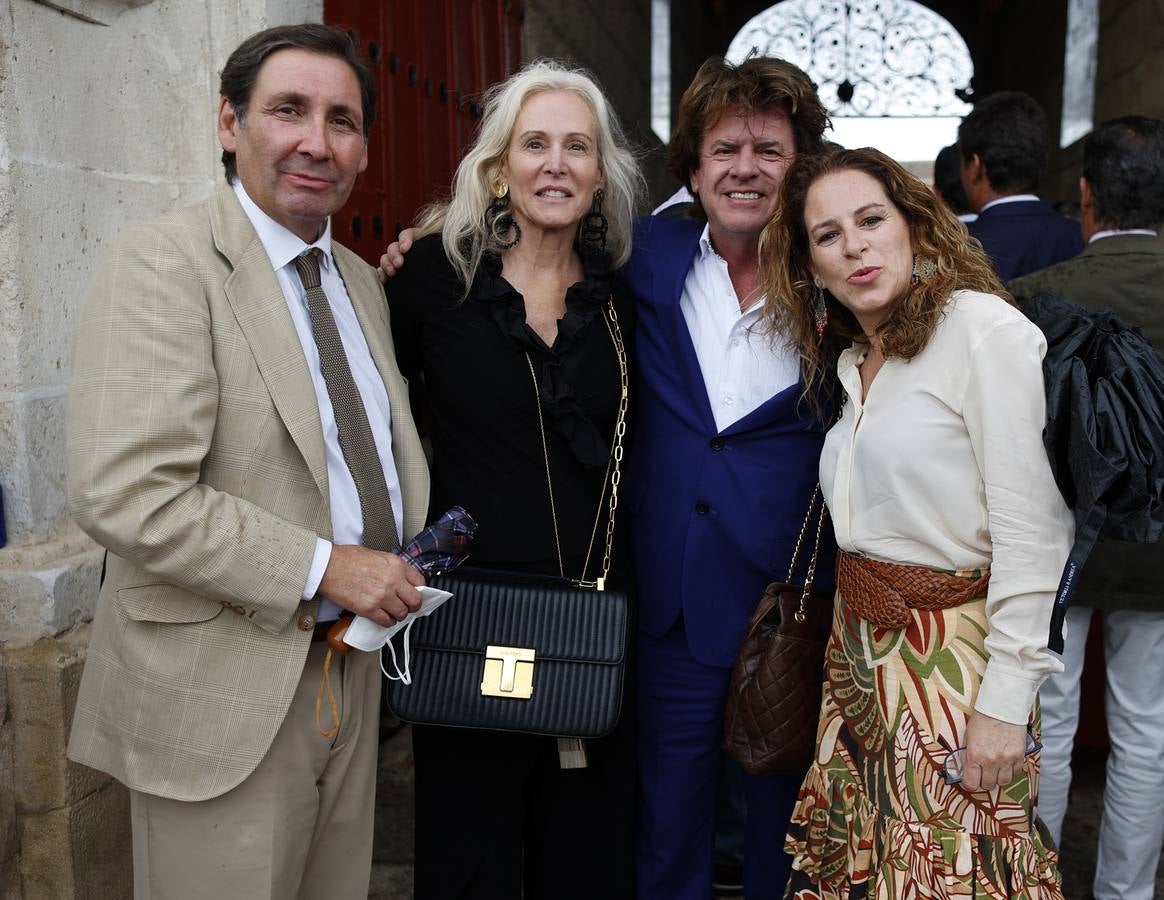 Pepe Oliver, Sete Romero, James Griffin y Patricia Mattioni. MANUEL GÓMEZ