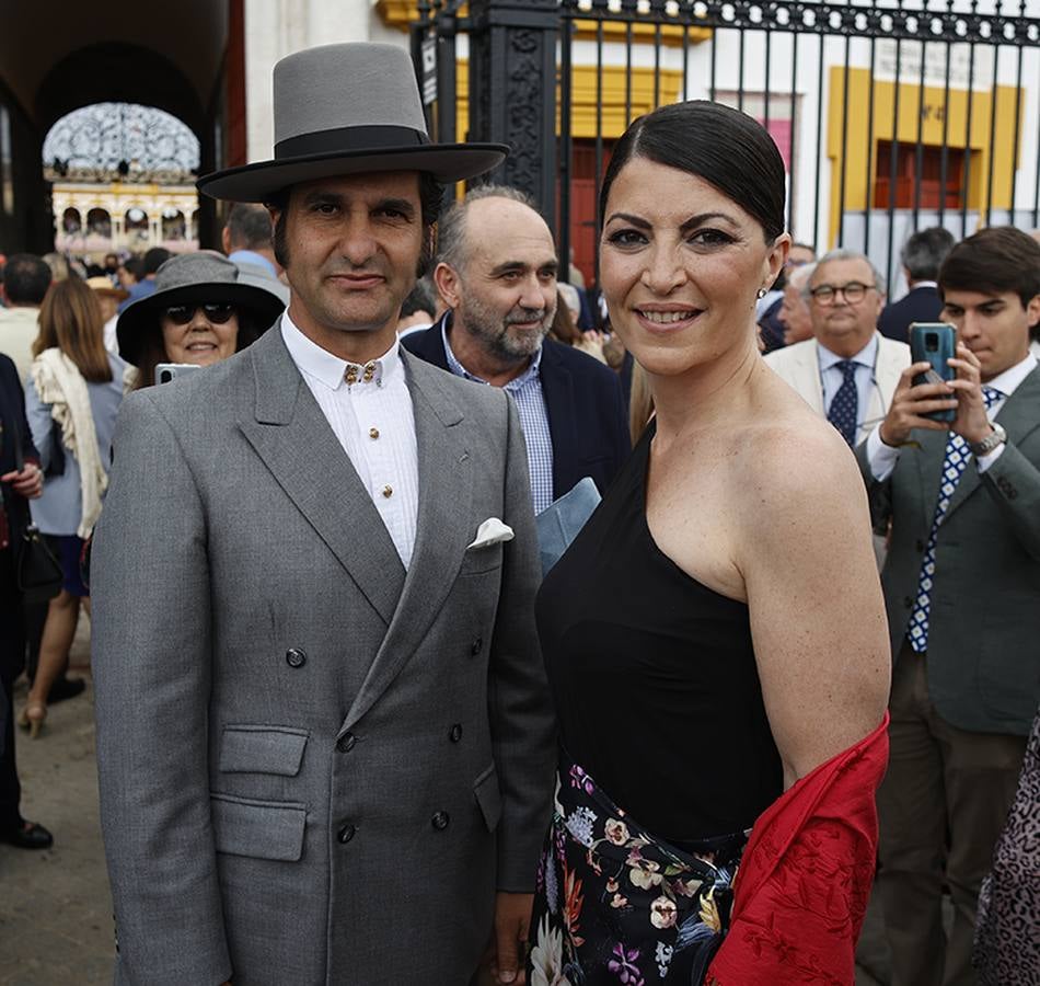 Morante de la Puebla y Macarena Olona. MANUEL GÓMEZ