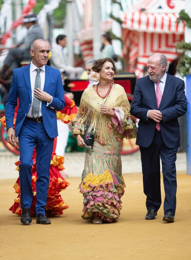 Recepciones oficiales en el miércoles de Feria. VANESSA GÓMEZ / MAYA BALANYA