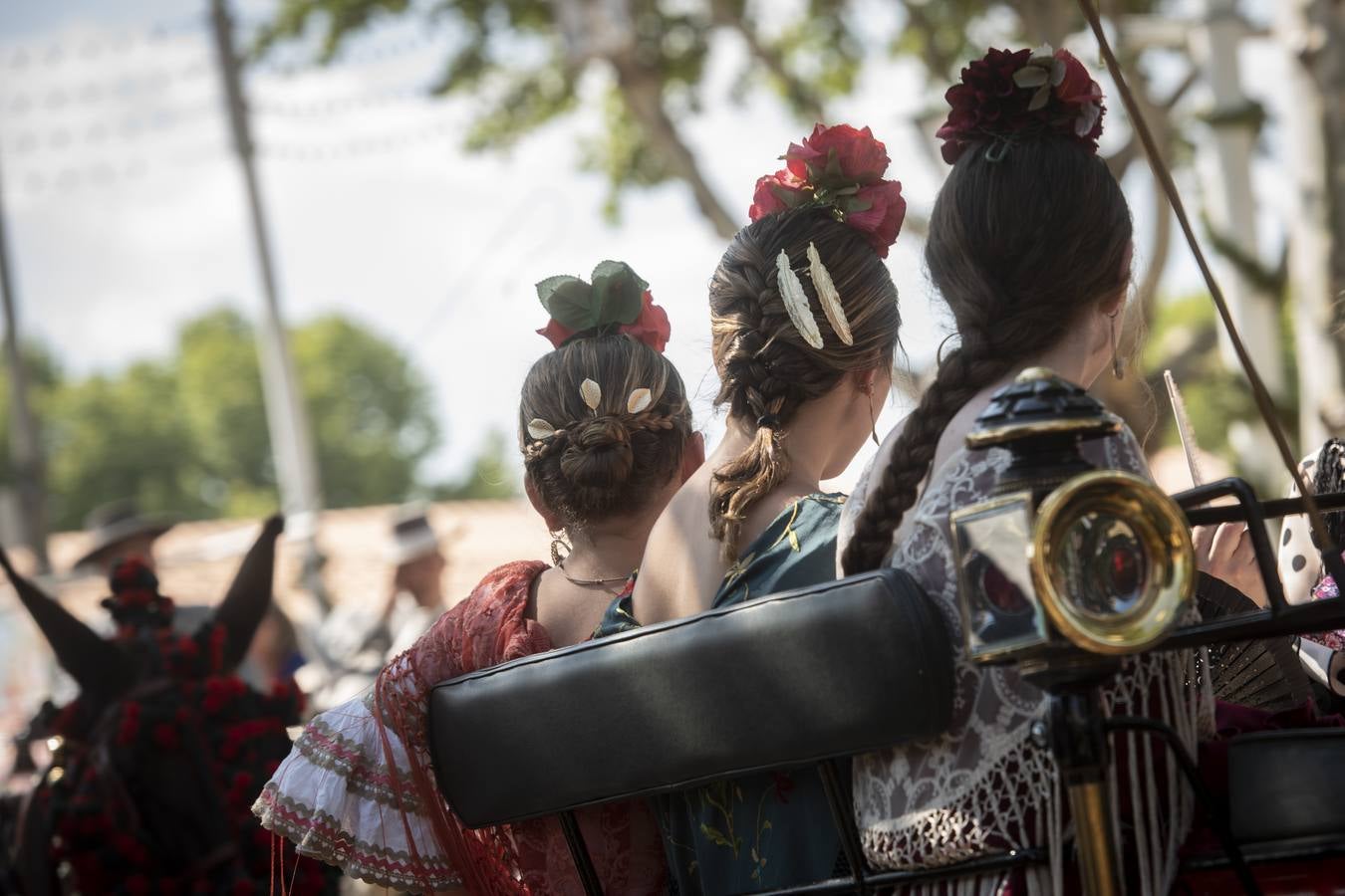 Ambiente durante el viernes en la Feria de Sevilla 2022. MAYA BALANYÀ