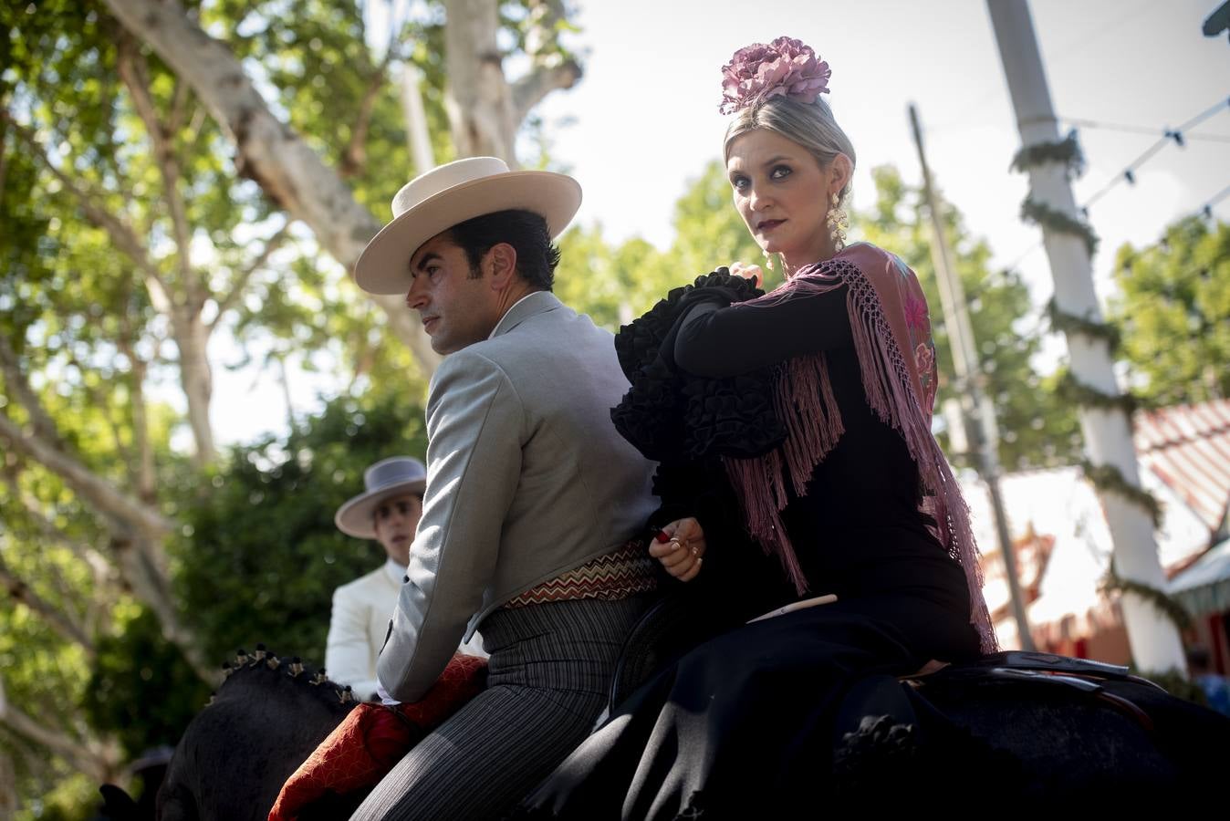 Ambiente durante el viernes en la Feria de Sevilla 2022. MAYA BALANYÀ