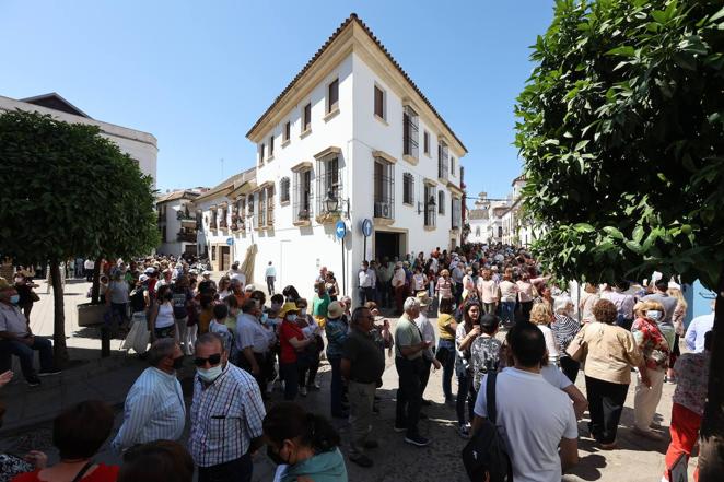 (Vídeo) Bullas y colas desbordan de cordobeses y turistas el primer fin de semana del concurso