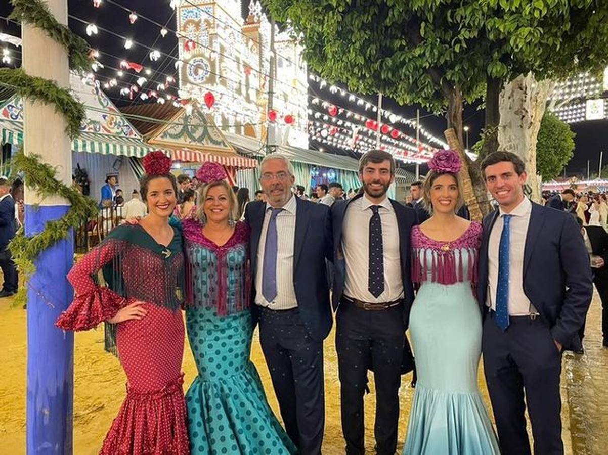 Foto de los lectores de ABC de la Feria de Sevilla 2022. ABC