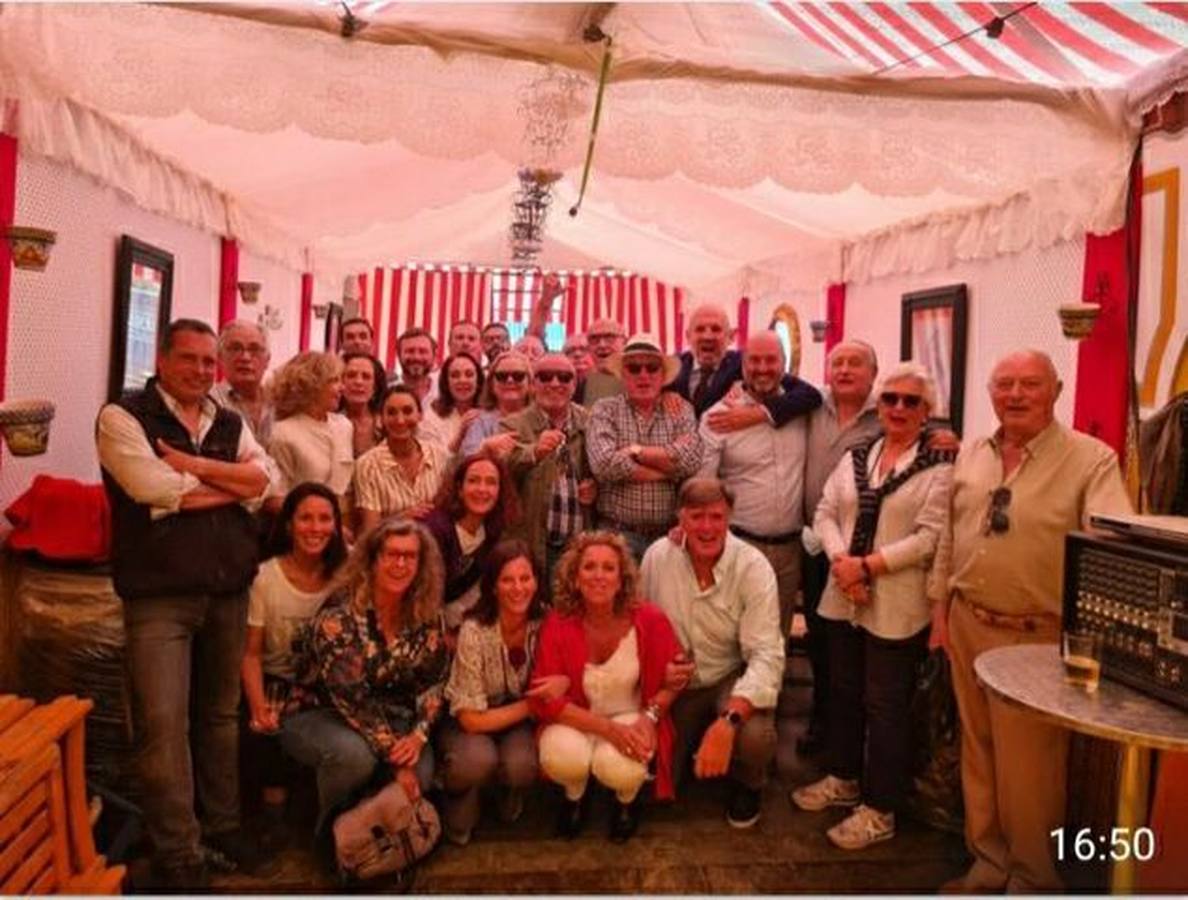 Foto de los lectores de ABC de la Feria de Sevilla 2022. ABC