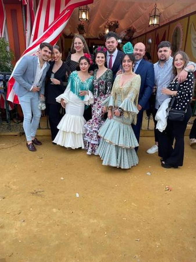 Foto de los lectores de ABC de la Feria de Sevilla 2022. ABC