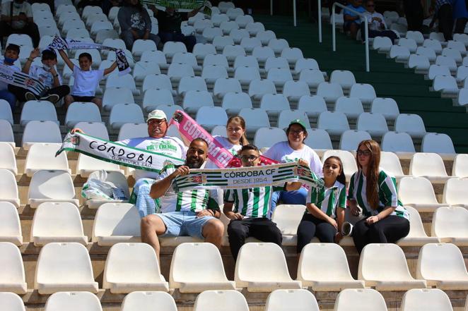 El ambiente y las mejores jugadas Córdoba CF - AD Ceuta en El Arcángel, en imágenes