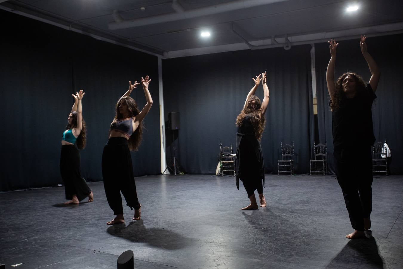 Masterclass del Ballet Flamenco de Andalucía con alumnos de Secundaria. VANESSA GÓMEZ