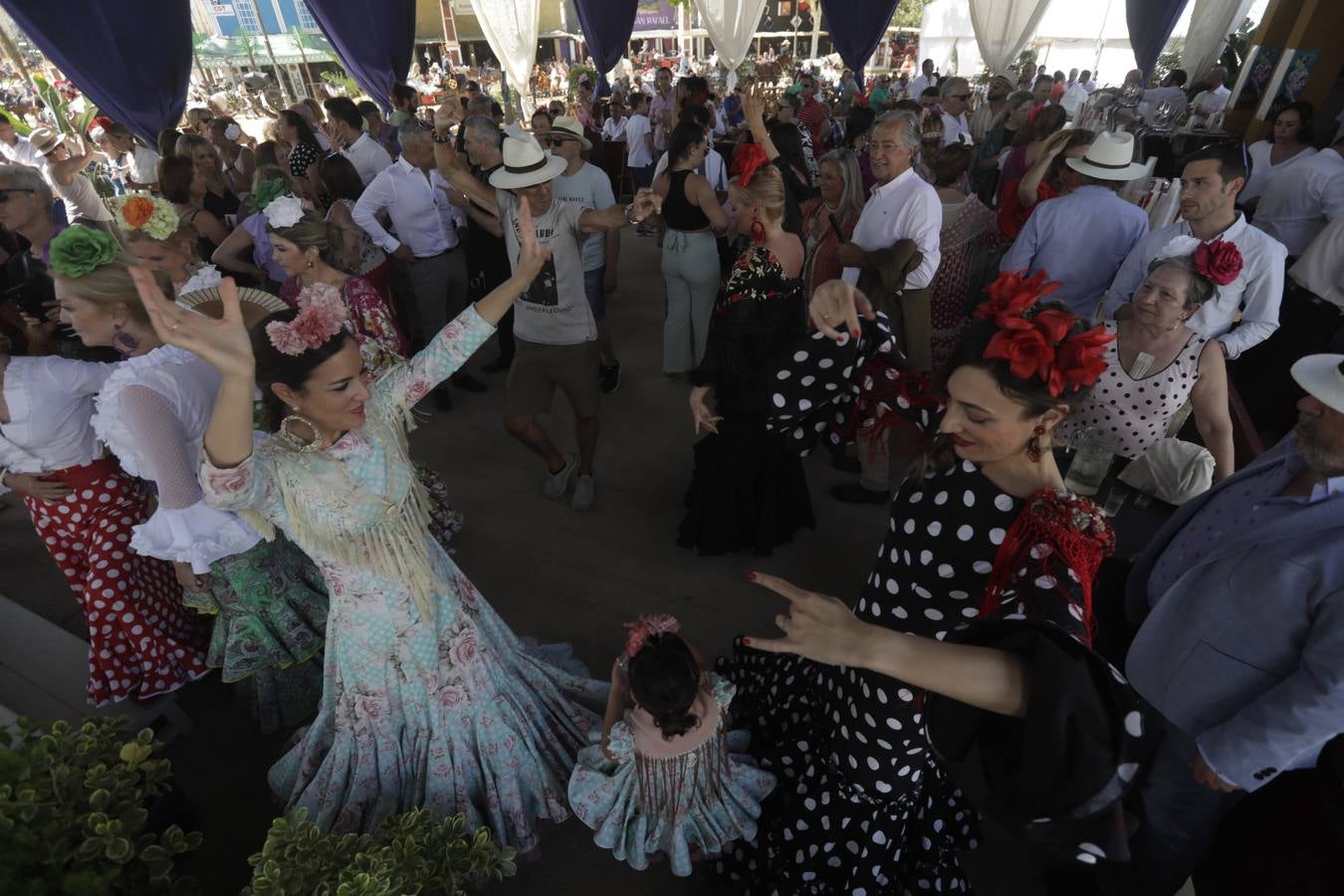 Fotos: Gran lunes de feria en el Real del González Hontoria en Jerez