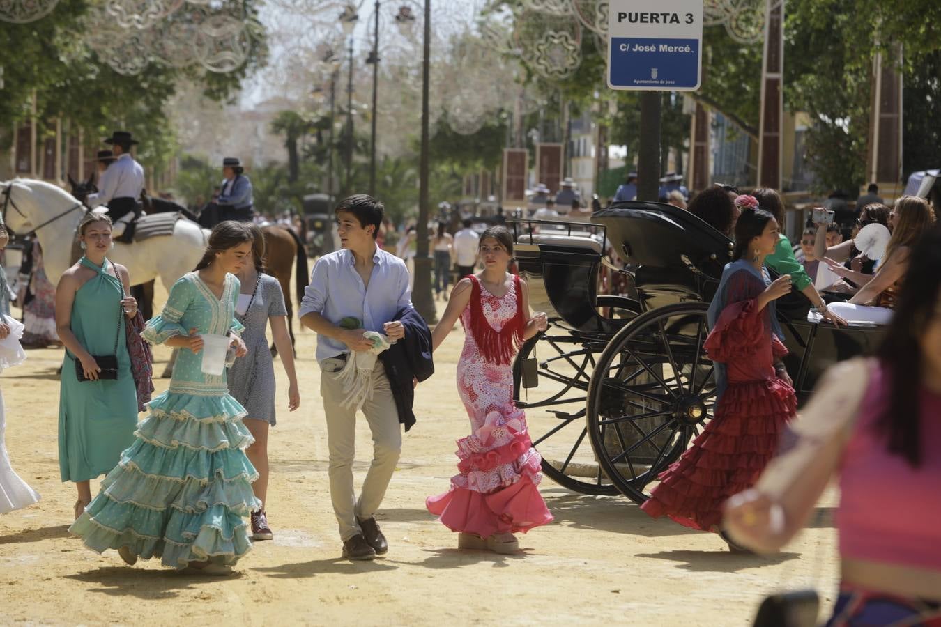 Fotos: Gran lunes de feria en el Real del González Hontoria en Jerez