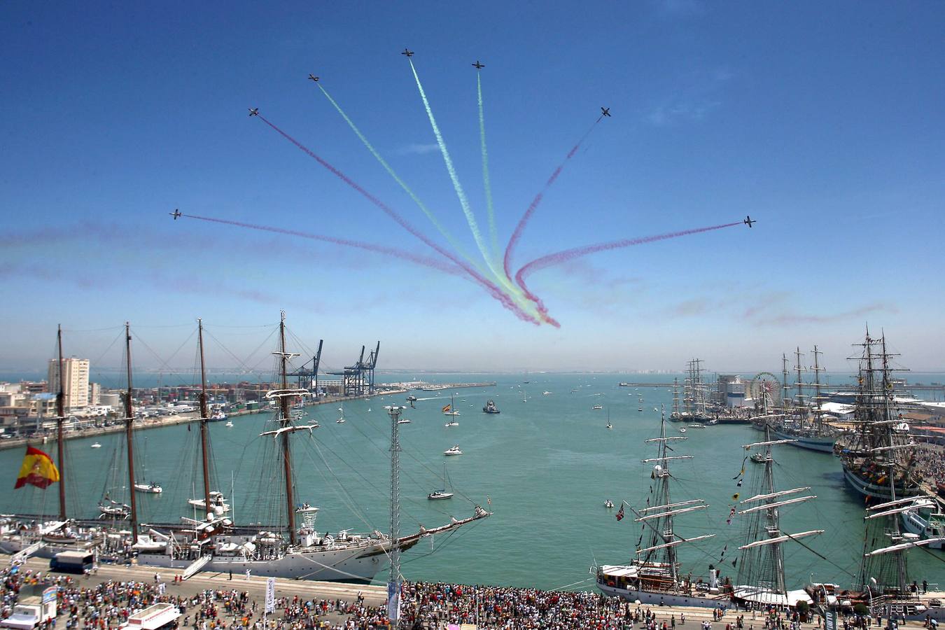 Imágenes para el recuerdo de las Regatas de los Grandes Veleros en Cádiz