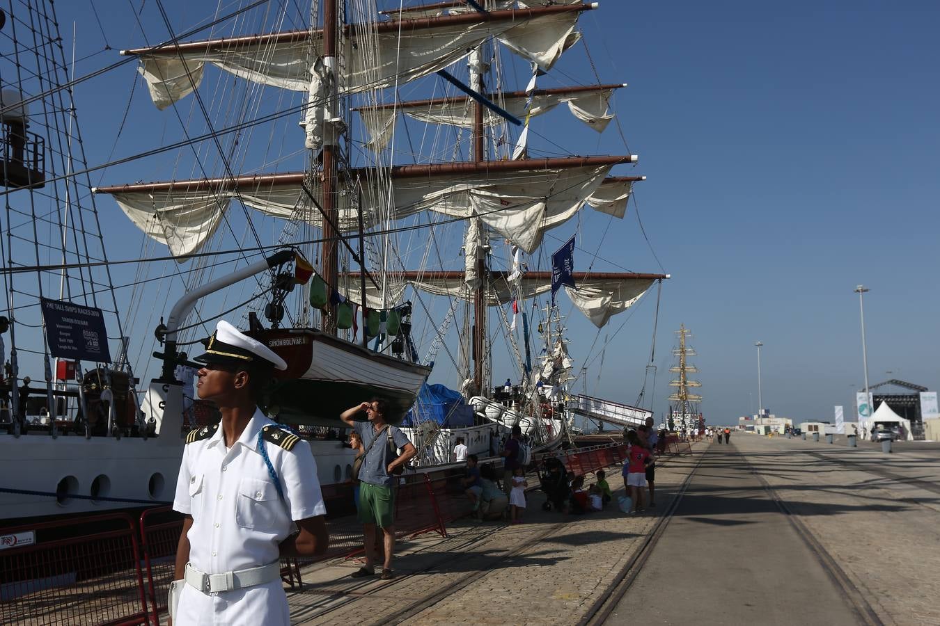 Imágenes para el recuerdo de las Regatas de los Grandes Veleros en Cádiz