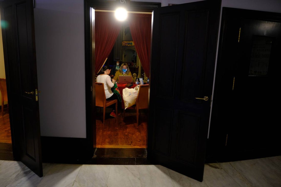 Fotos: los primeros que han comprado su entrada para el COAC 2022