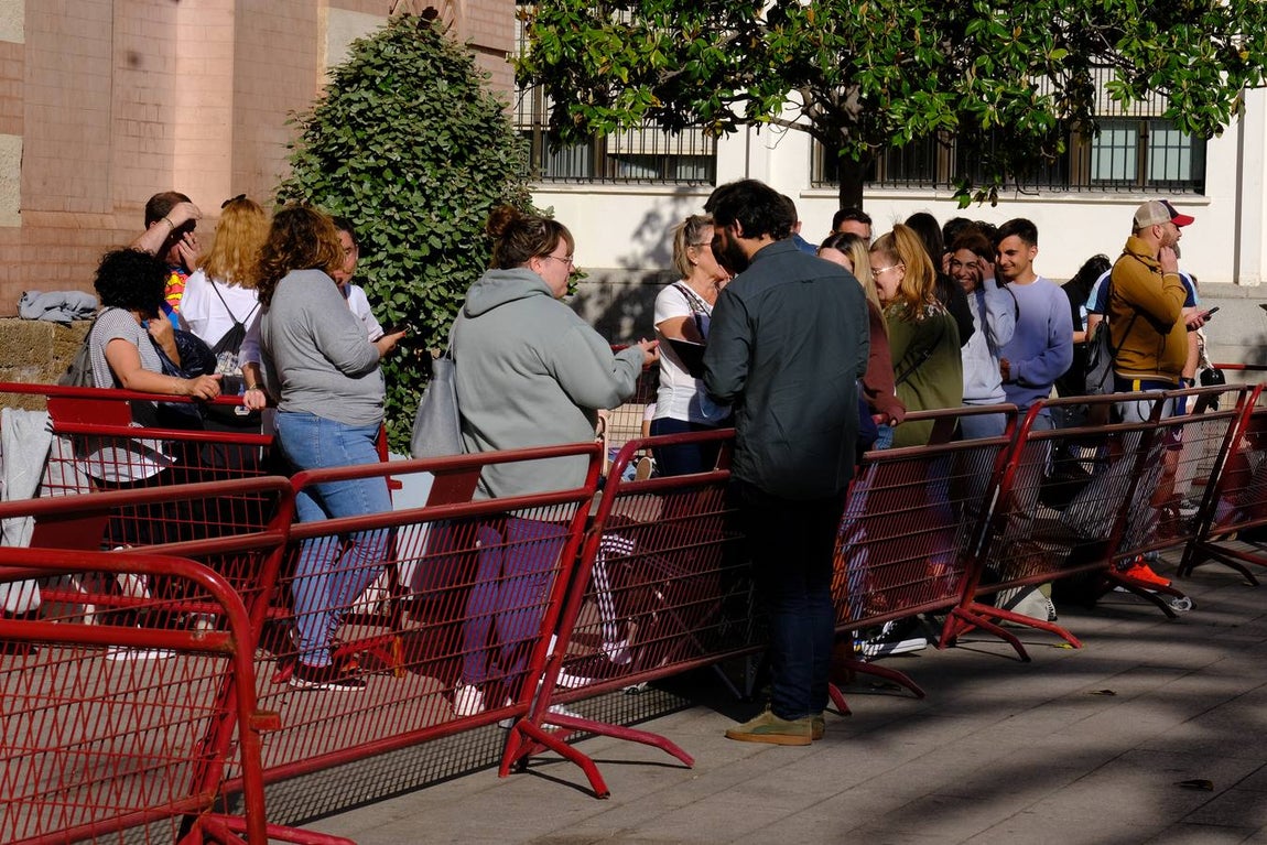 Fotos: los primeros que han comprado su entrada para el COAC 2022