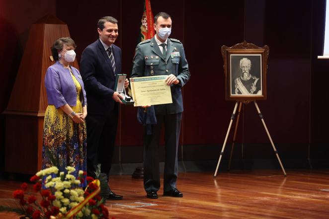 La conmemoración del 178º aniversario de la fundación de la Guardia Civil en Córdoba, en imágenes