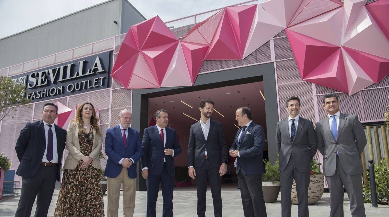 VIA Outlets invertirá 17,5 millones de euros en ampliar Sevilla Fashion Outlet