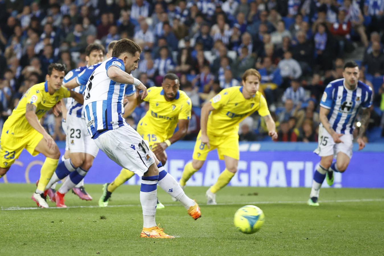 Las imágenes del Real Sociedad - Cádiz