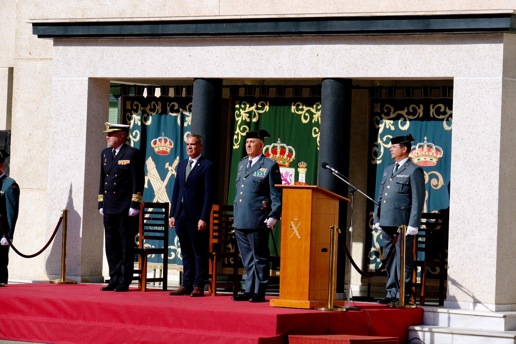 En imágenes: La Guardia Civil celebra su aniversario en Cádiz