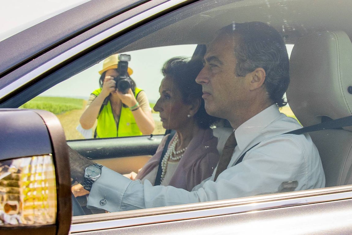 Invitados a la boda de Miguel Báez 'Litri' y Casilda Ybarra en Sanlúcar la Mayor. GTRES
