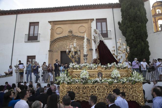 La Virgen de la Paz ilumina el camino hacia los Santos Mártires de Córdoba