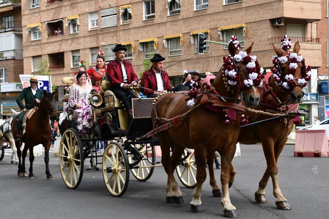 El desfile de San Isidro de Talavera, en imágenes