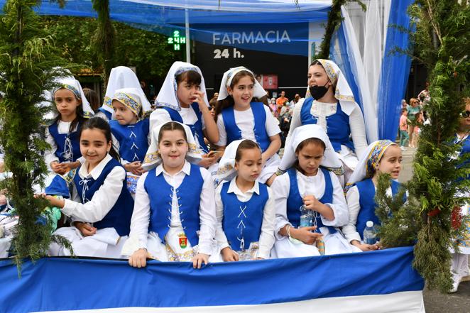 El desfile de San Isidro de Talavera, en imágenes