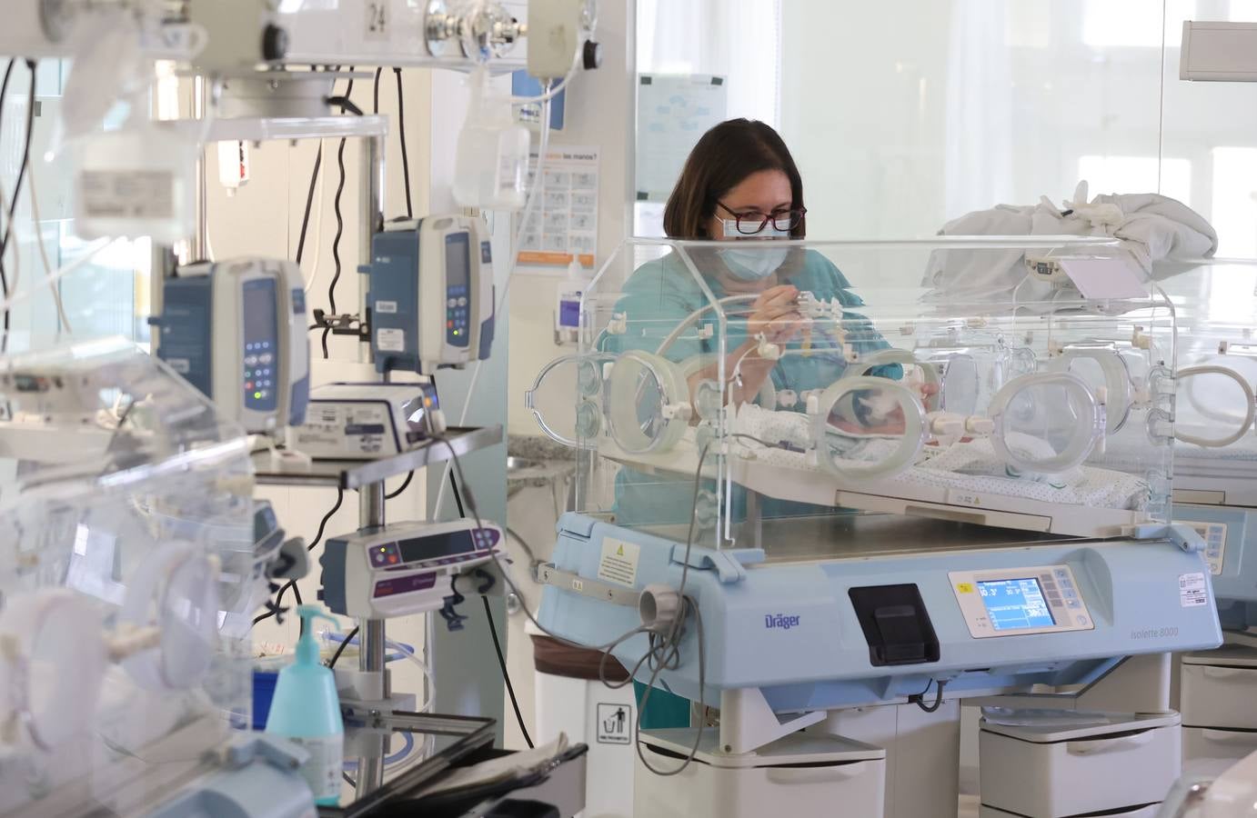 El Banco de Leche del Hospital Reina Sofía, en imágenes