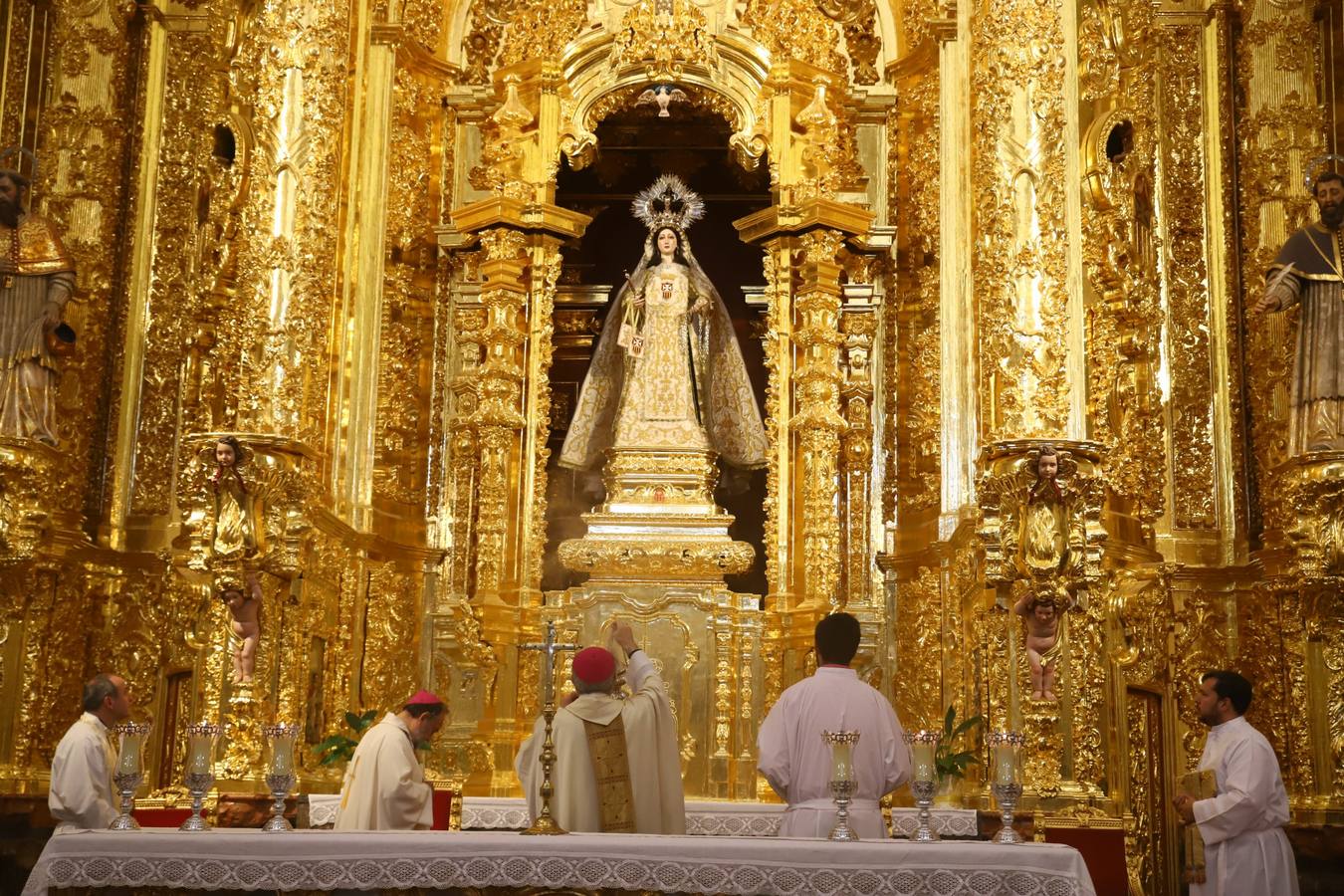 En imágenes, la misa de la Merced concelabrada por monseñor Asenjo y el obispo de Bangassou