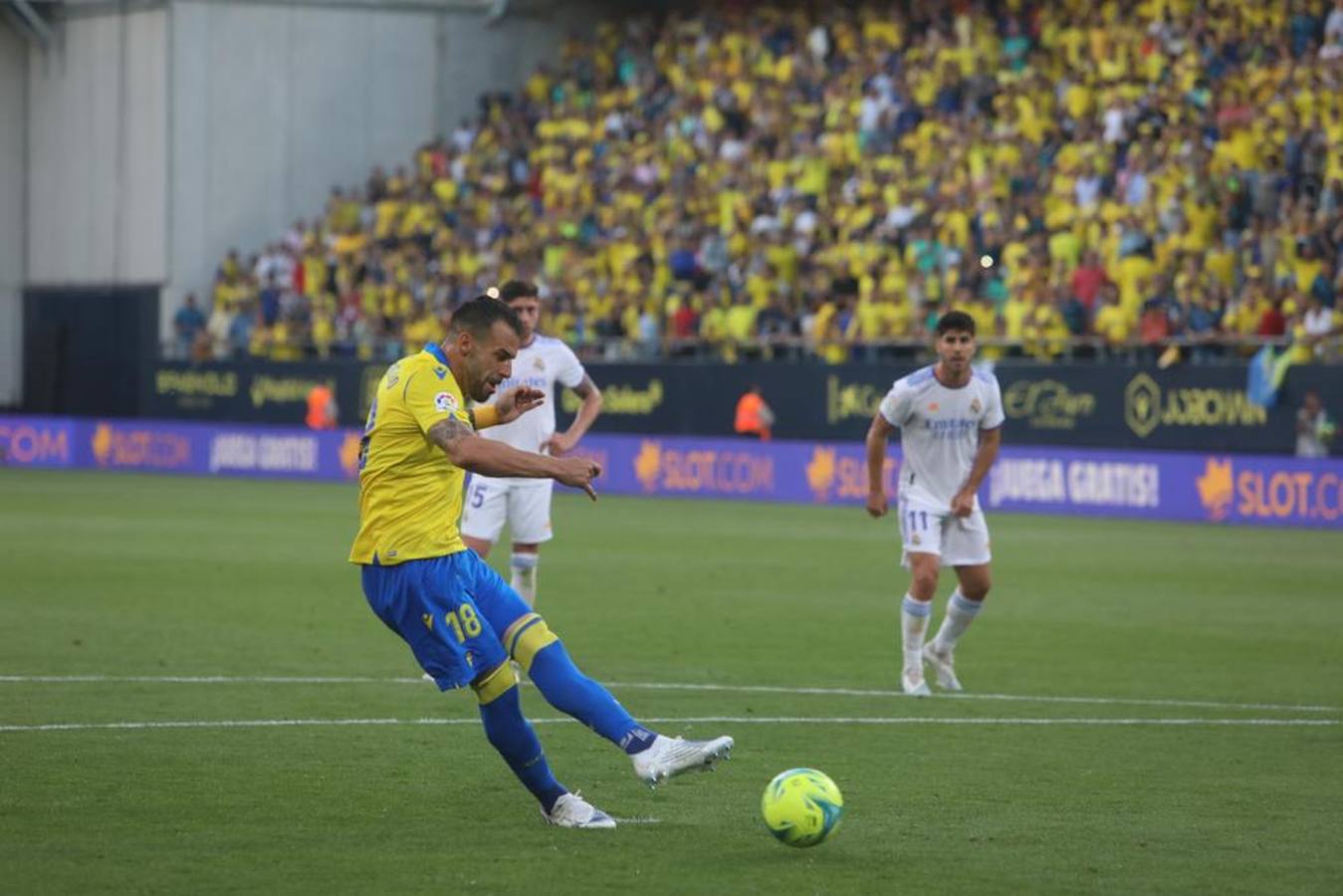 Fotos: Cádiz CF 1-1 Real Madrid