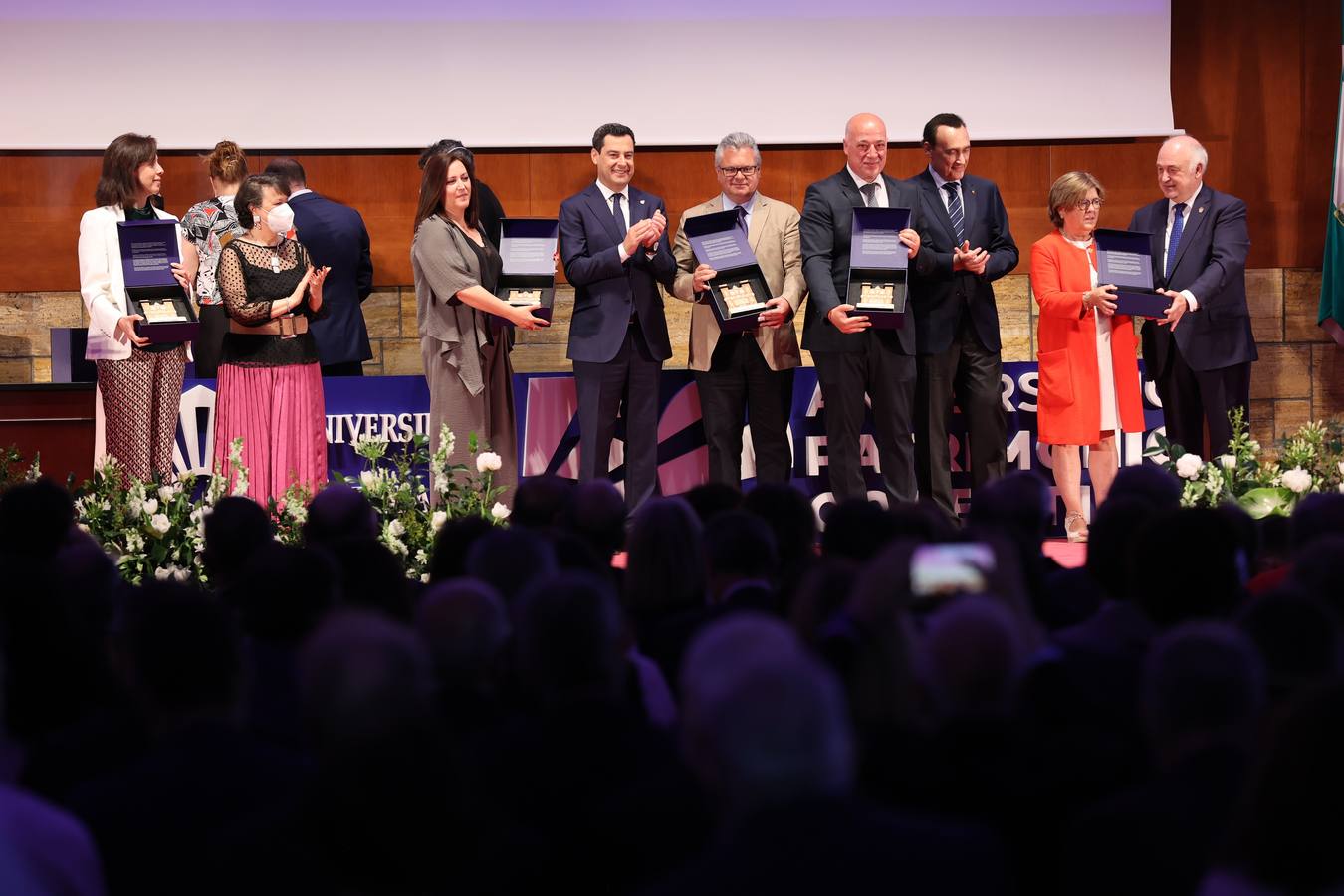 El reconocimiento de la Universidad de Córdoba a la sociedad en sus 50 años, en imágenes