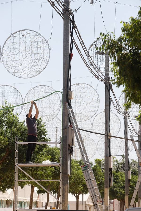 Los preparativos de la Feria de Córdoba, en imágenes