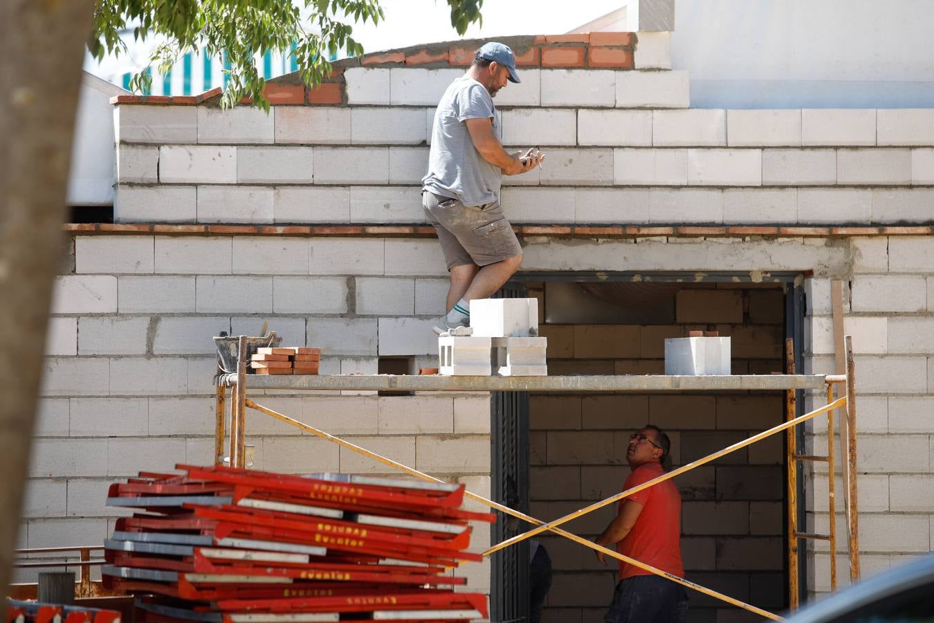 Los preparativos de la Feria de Córdoba, en imágenes